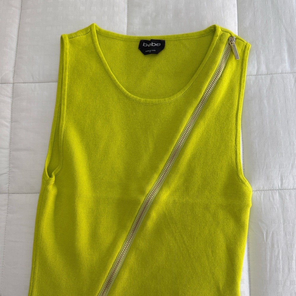 bebe Lime Green Women's Sweater